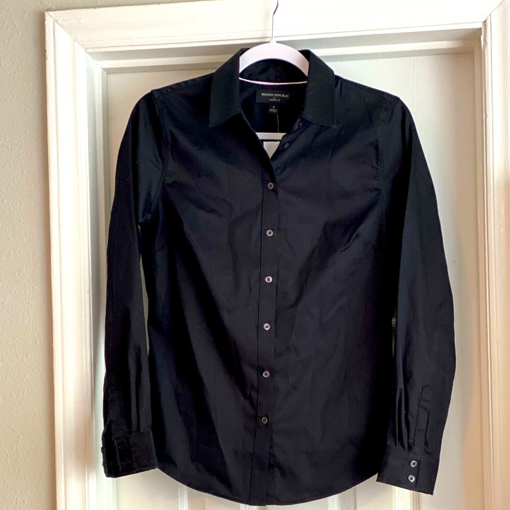 Banana Republic Dress Shirt! NWT!